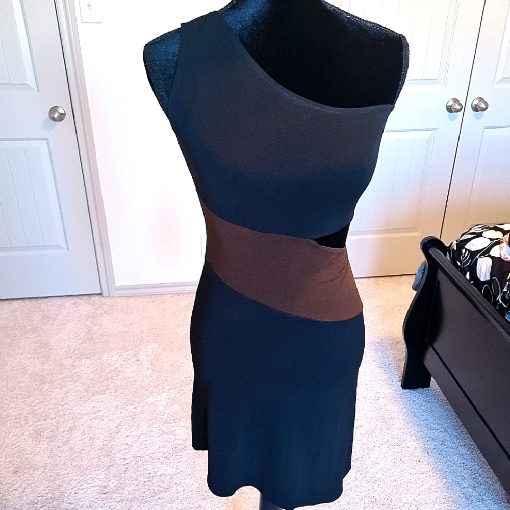 Karen millen black/brown cocktail dress . One shoulder with open side.